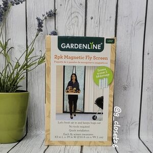 GARDENLINE 2pk Magnetic Fly Screen in Leaf Green